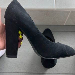 Chunky Black Heel Size 7.5 Forever 21 Never Worn